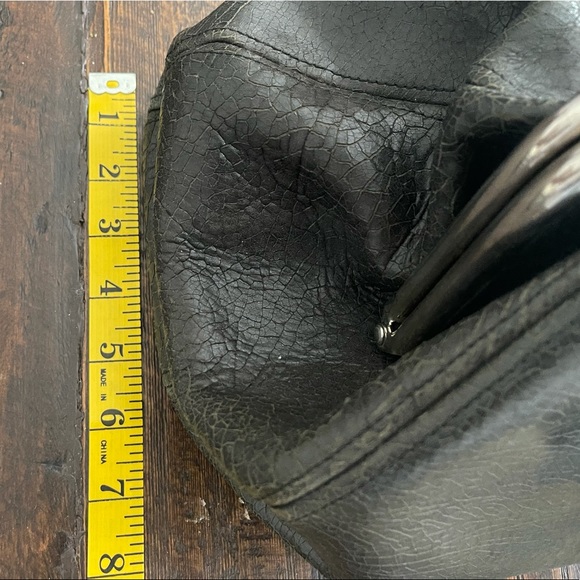 Balenciaga Bag - Black Leather with Chain - Picture 16 of 16